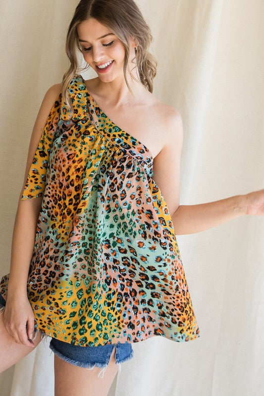 Stand By My Side Leopard Top