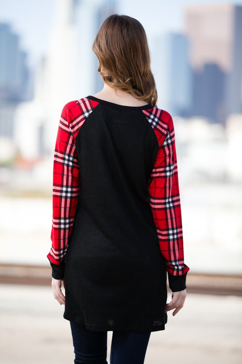 Plaid Of Wonder Top